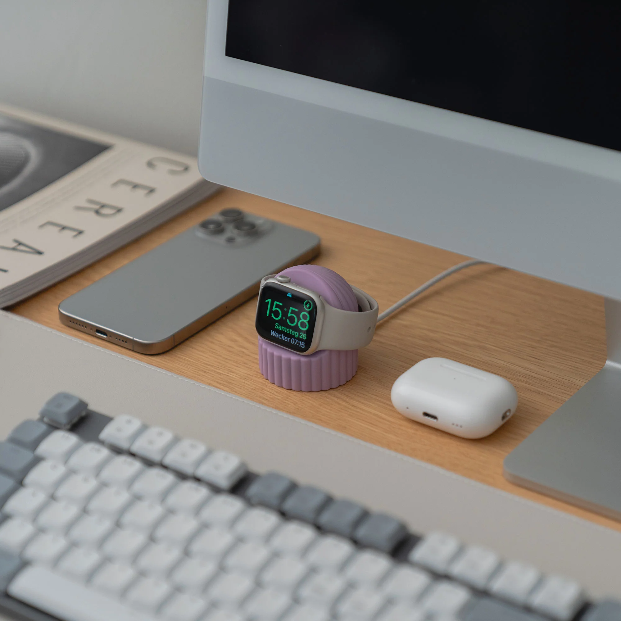 Arktis Apple Watch Silikon Dock "Luna" - Image 29