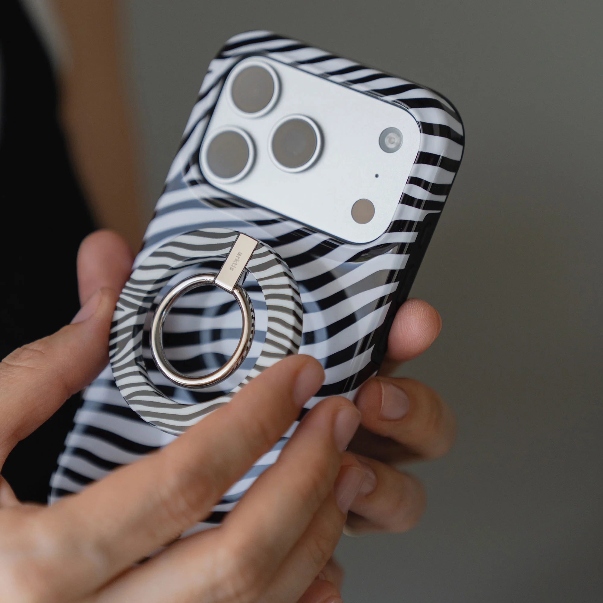 arktis iPhone 16 Hülle - Zebra - Image 8