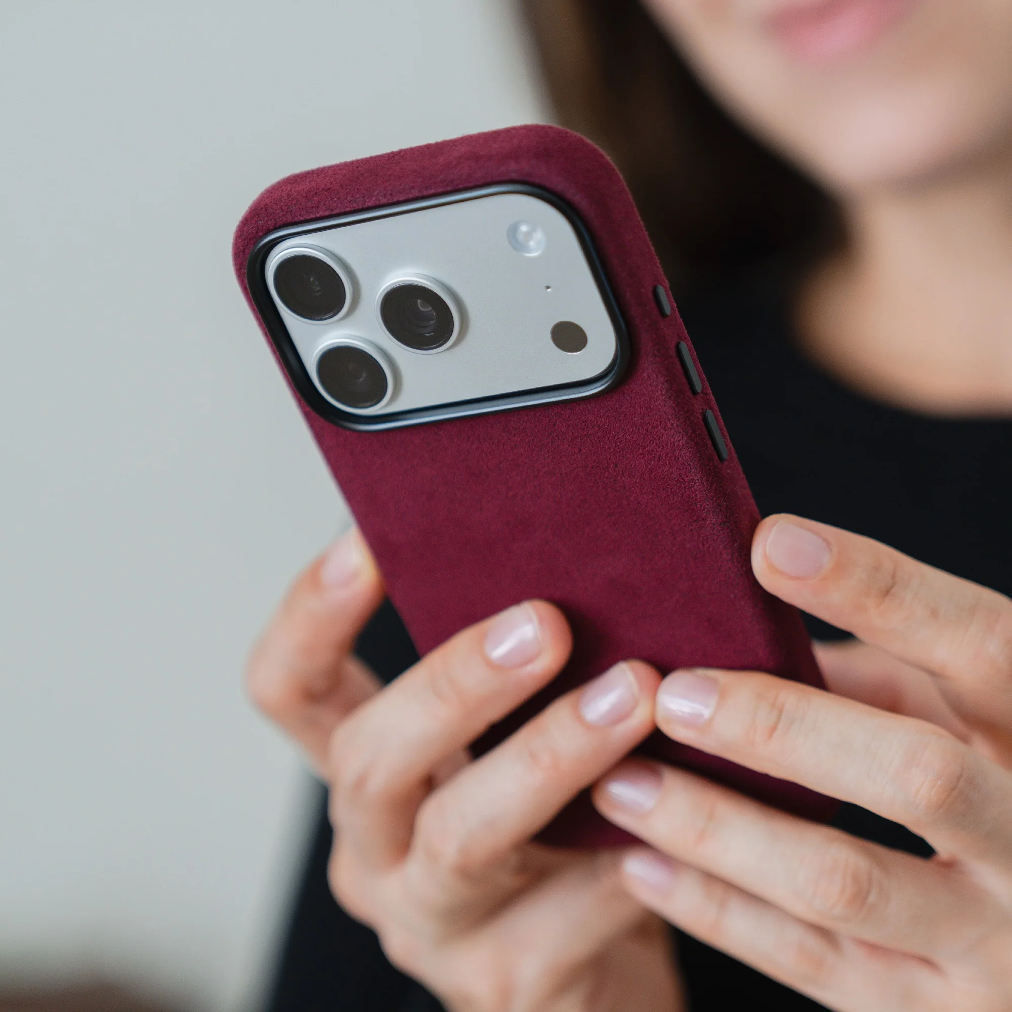 arktis iPhone 17 Pro Hülle aus Alcantara - Image 18
