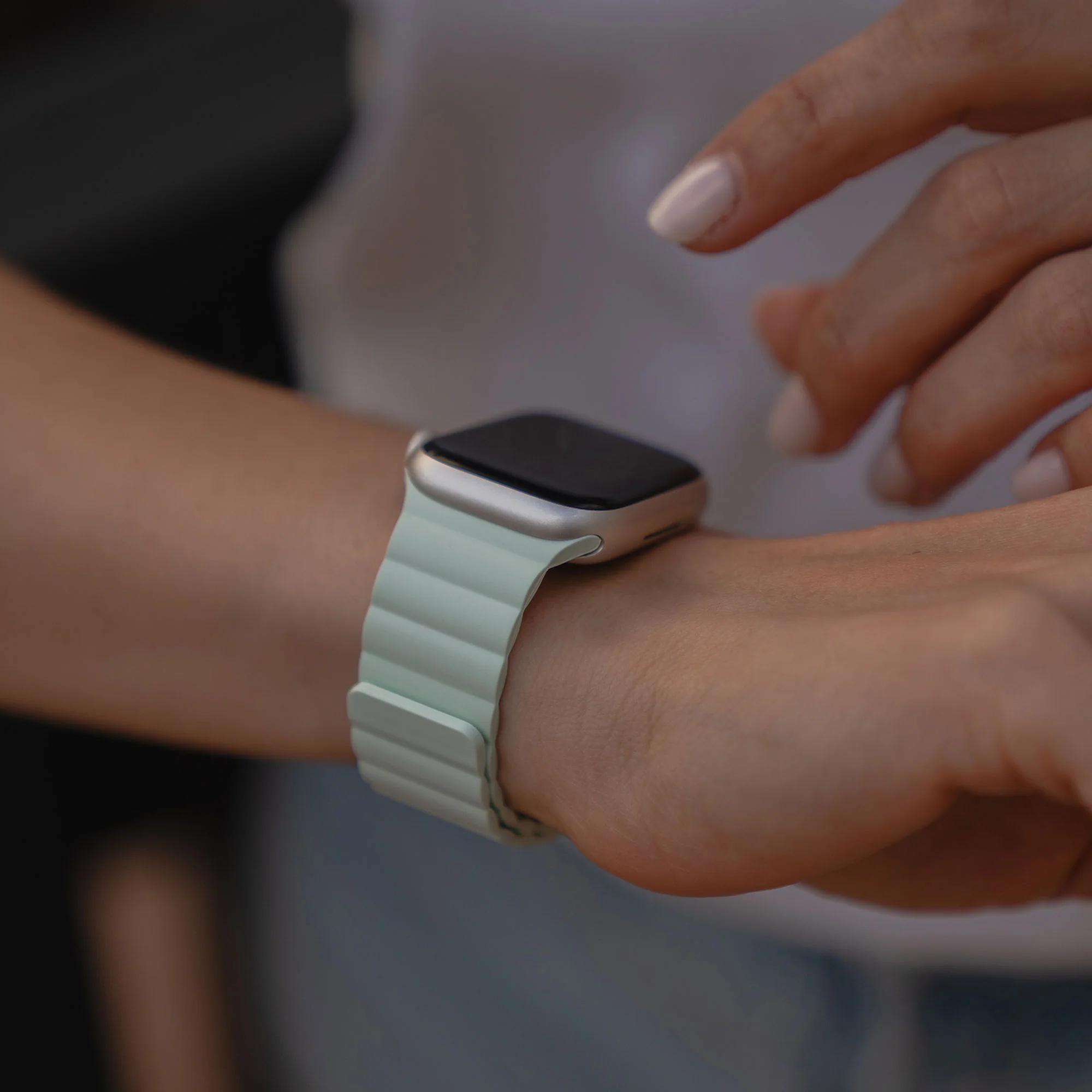 arktisband Apple Watch magnetisches Silikonarmband "Ligo" - Image 20