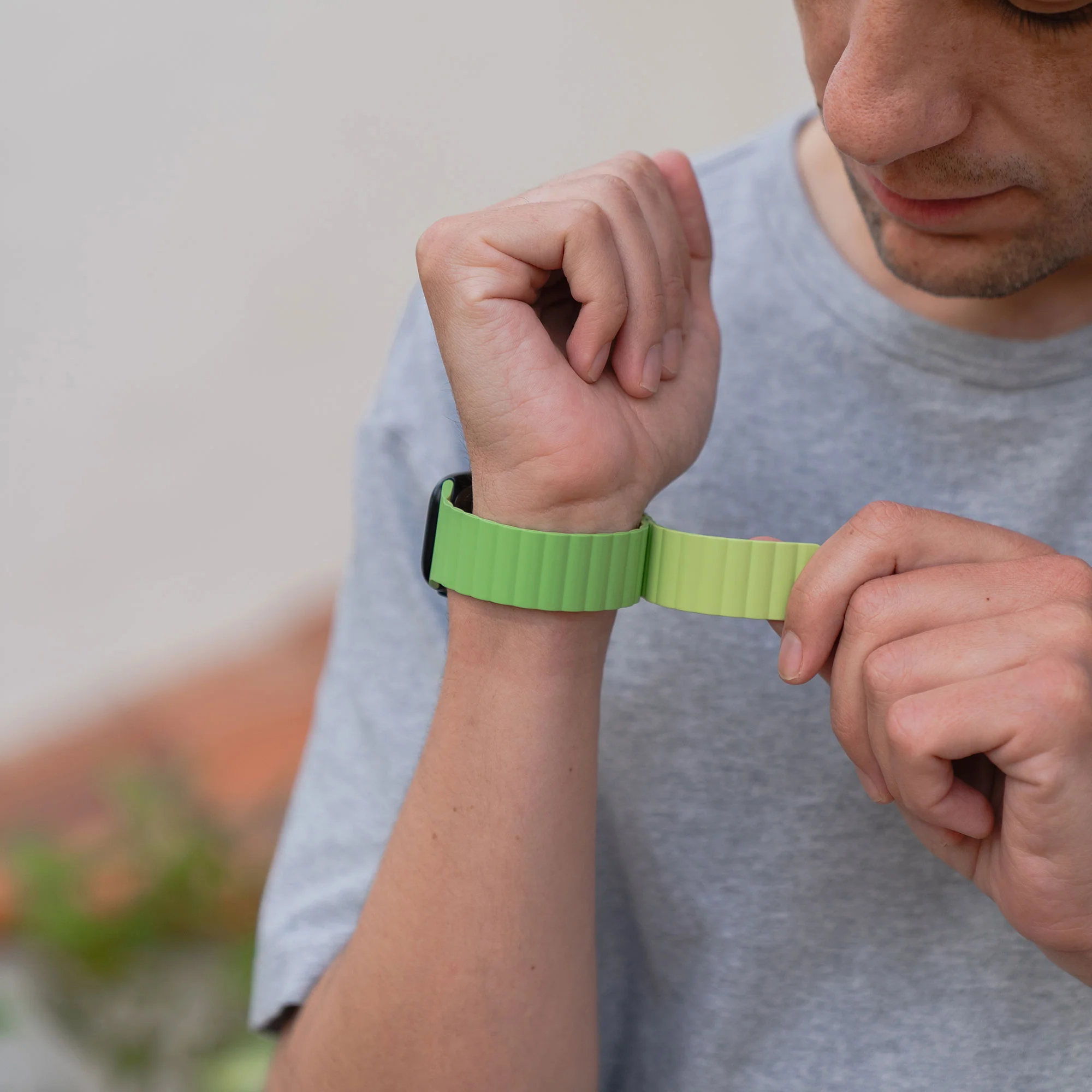 arktisband Apple Watch magnetisches Silikonarmband "Ligo" - Image 35