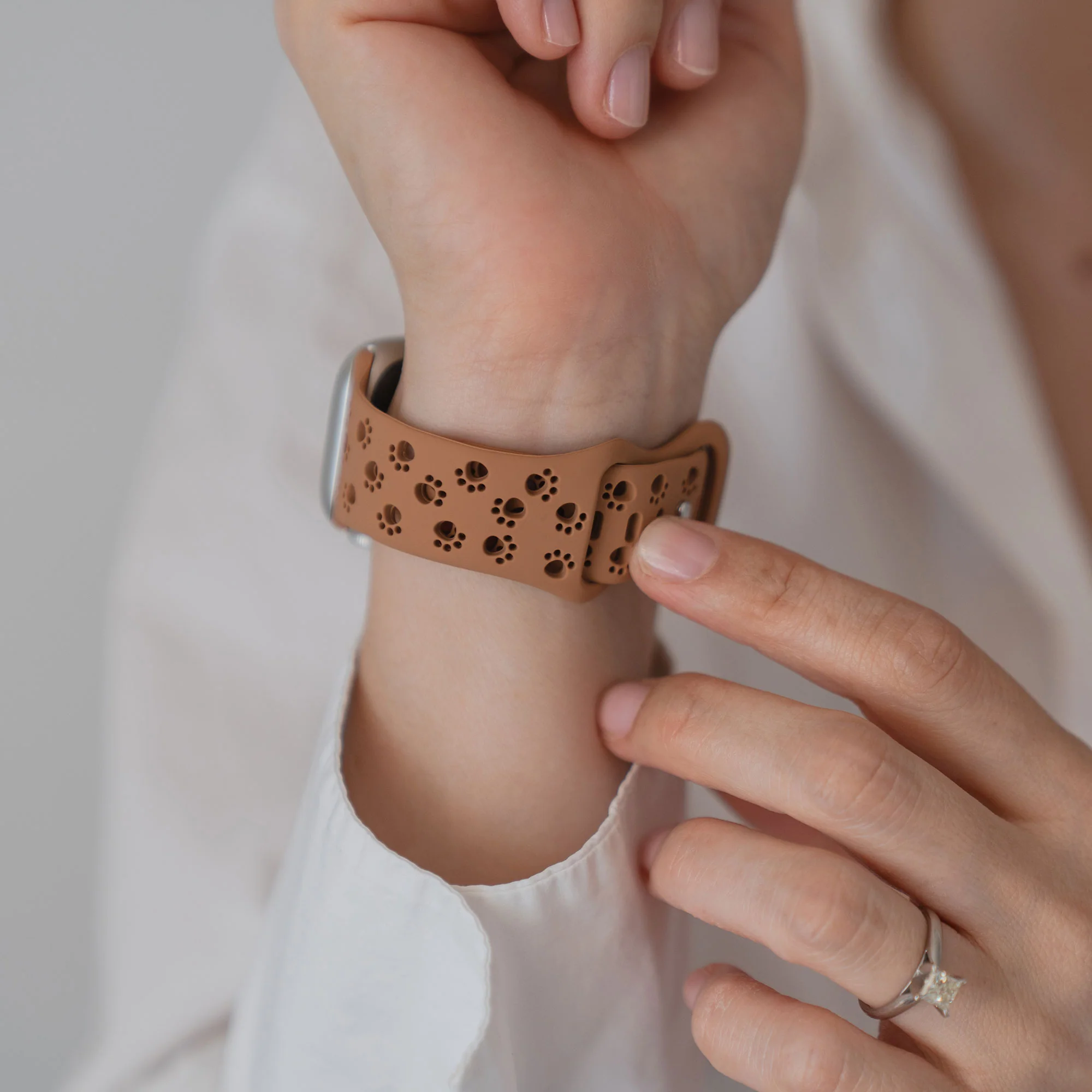 arktisband Apple Watch Silikonarmband "Paw" - Image 38