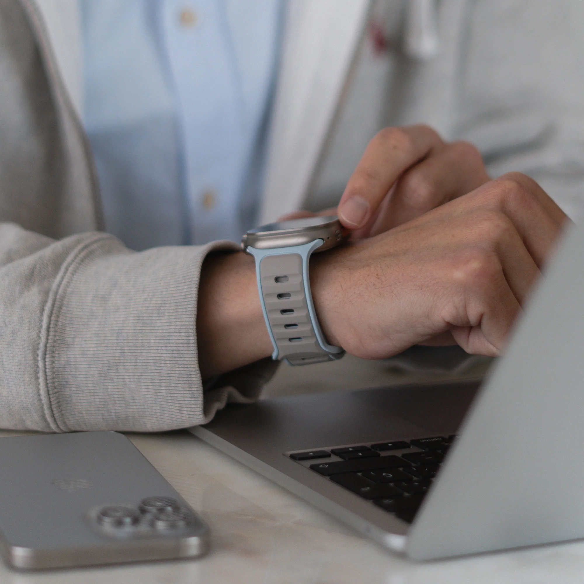 arktisband Apple Watch Silikonarmband „Swift“ - Image 19