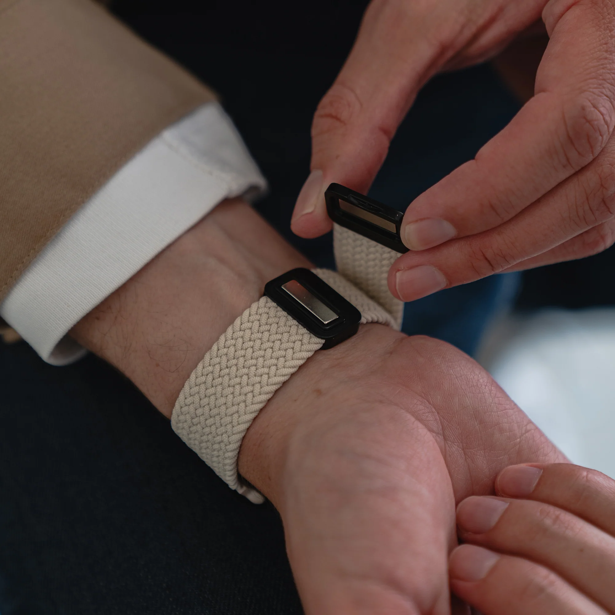 arktisband Geflochtenes Apple Watch Armband "Casual" mit Magnetverschluss - Image 11