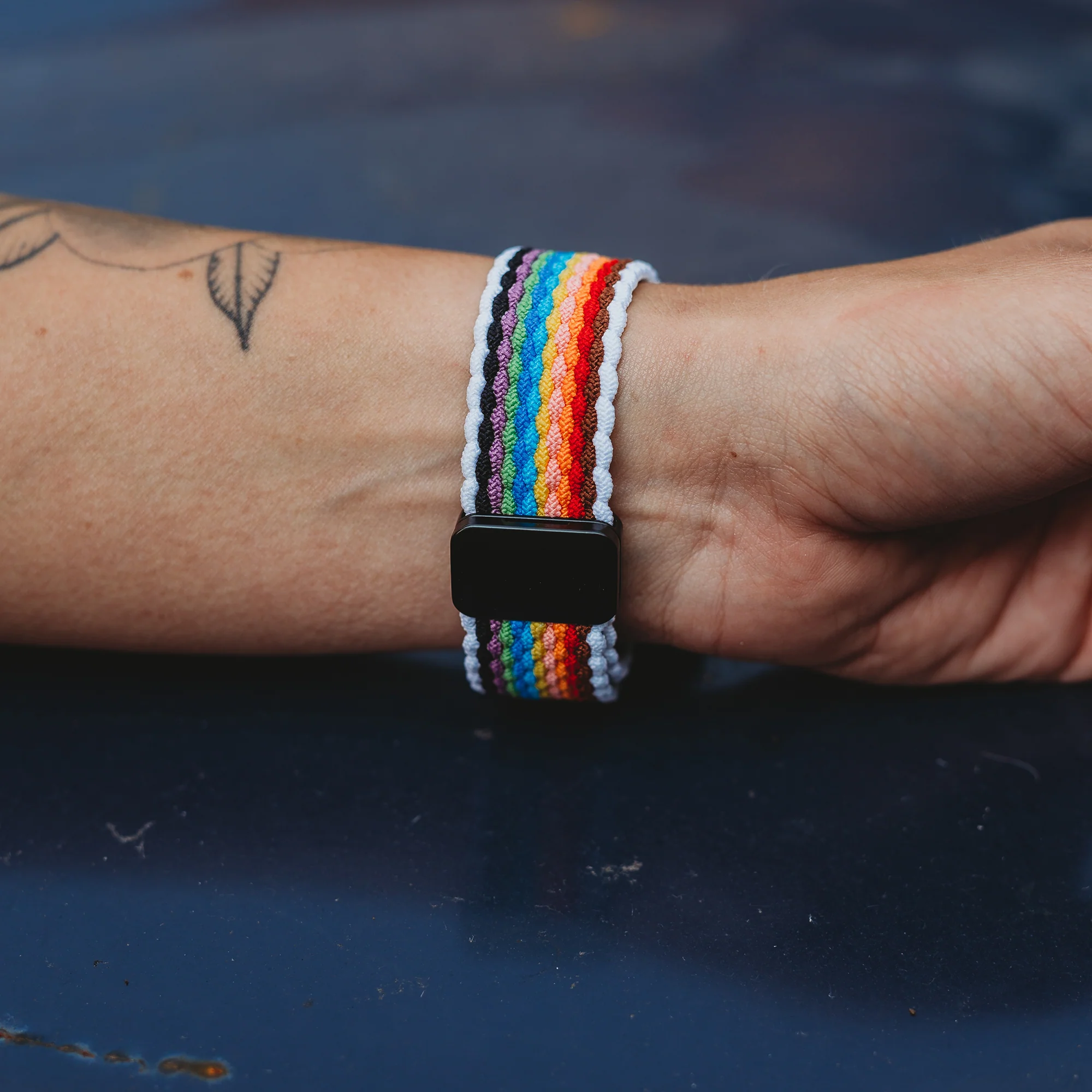 arktisband Geflochtenes Apple Watch Armband "Casual" Rainbow Edition - Image 8