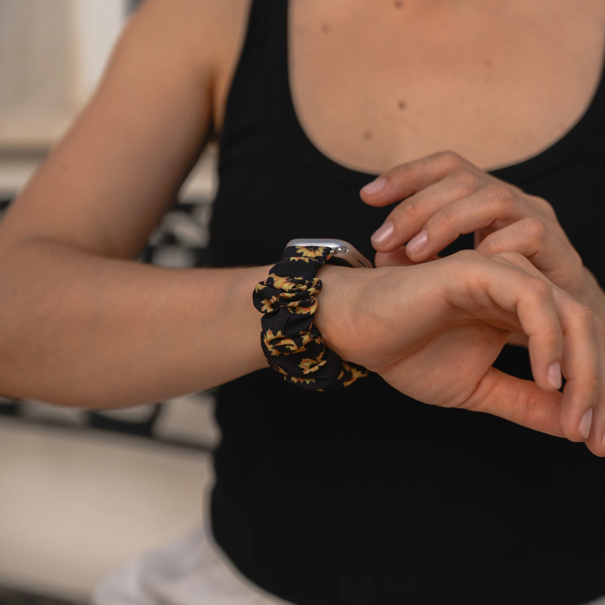arktisband Apple Watch Scrunchie Armband "Elanora" - Image 64