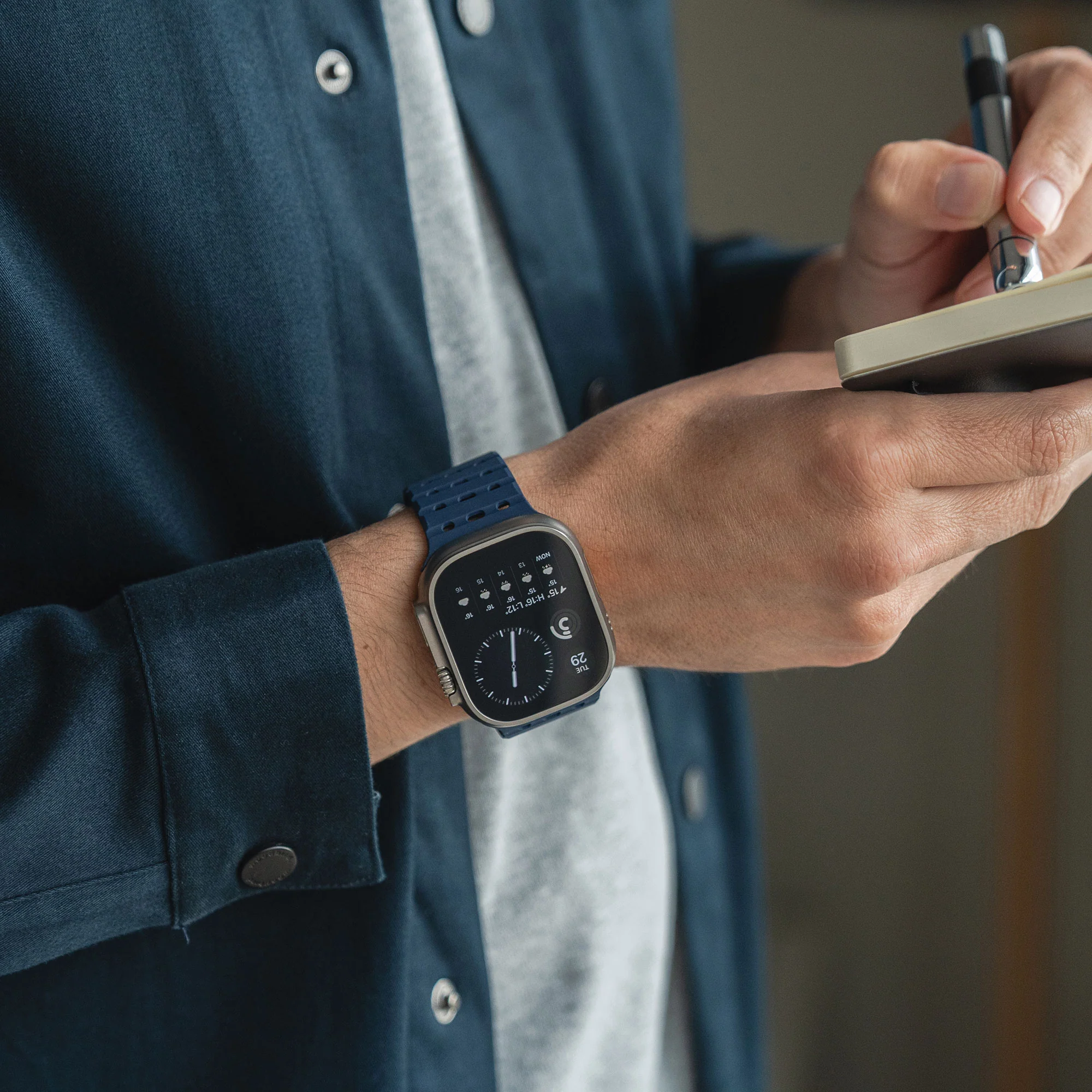 arktisband Apple Watch magnetisches Silikonarmband „Power“ - Image 26