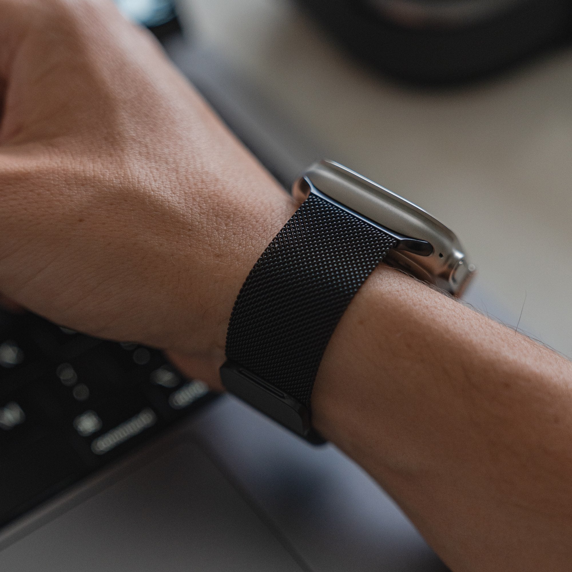 arktisband Apple Watch Milanaise Loop Armband - Image 56