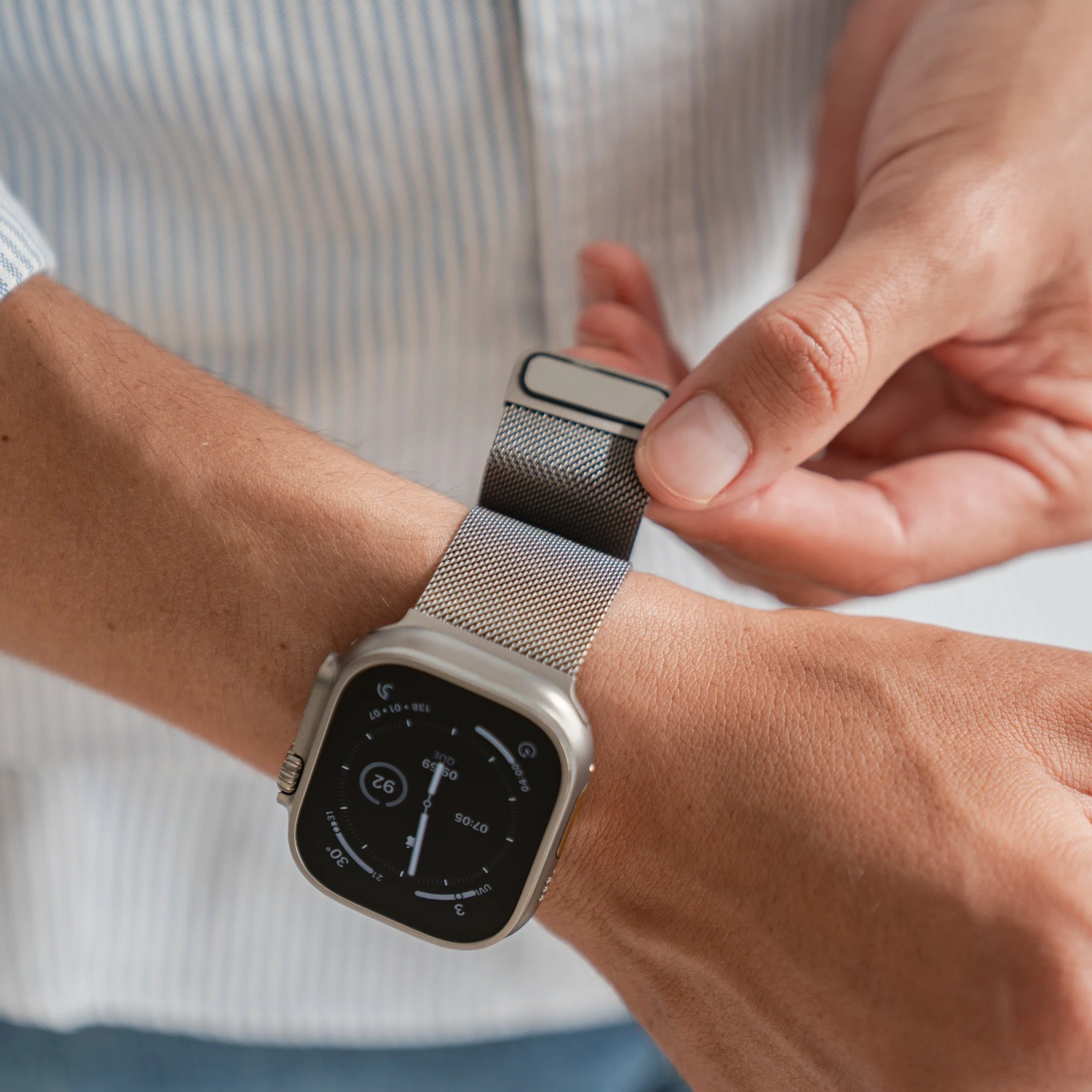 arktisband Apple Watch Ultra Milanaise Armband - Image 4