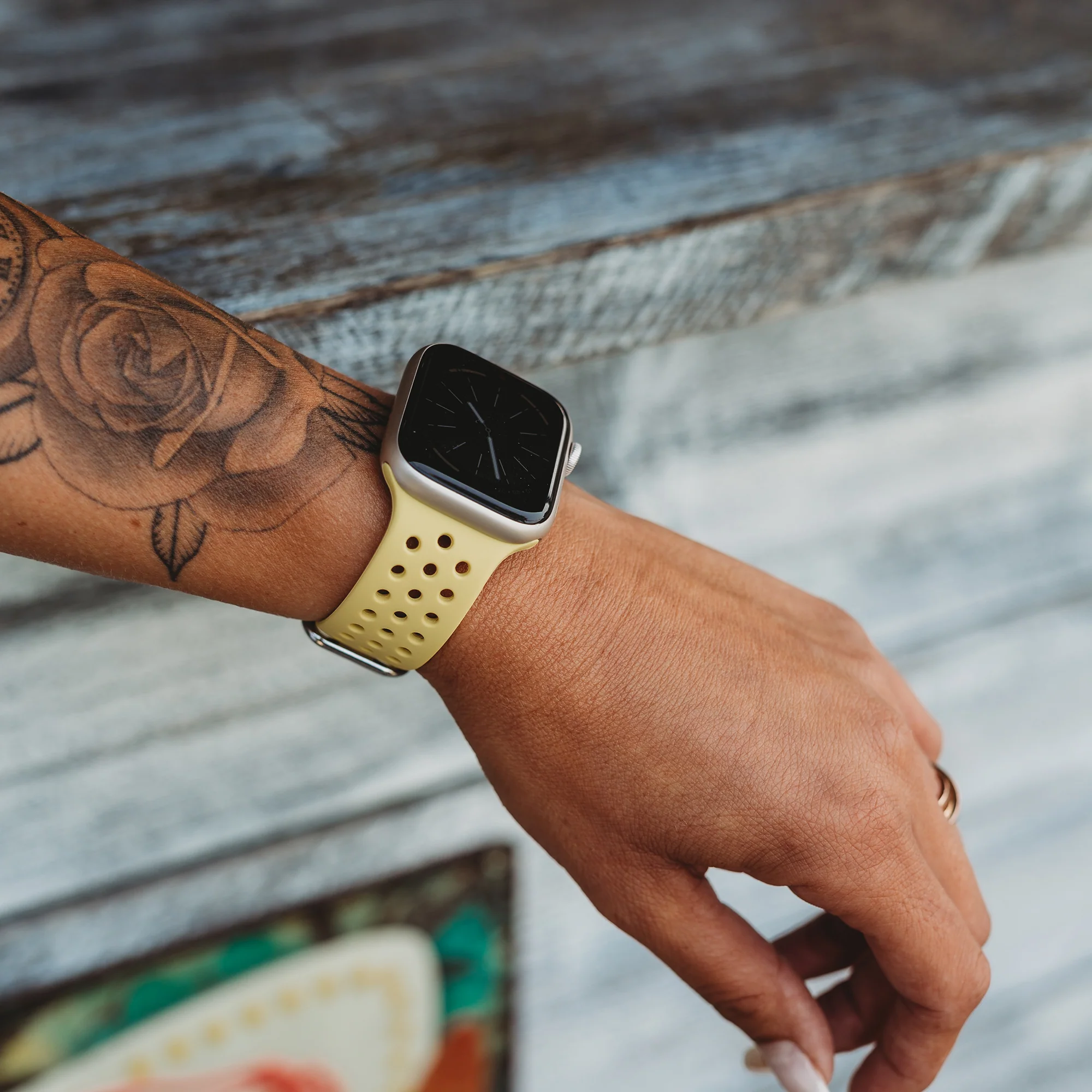 arktisband Apple Watch Silikonarmband "Nova" - Image 17