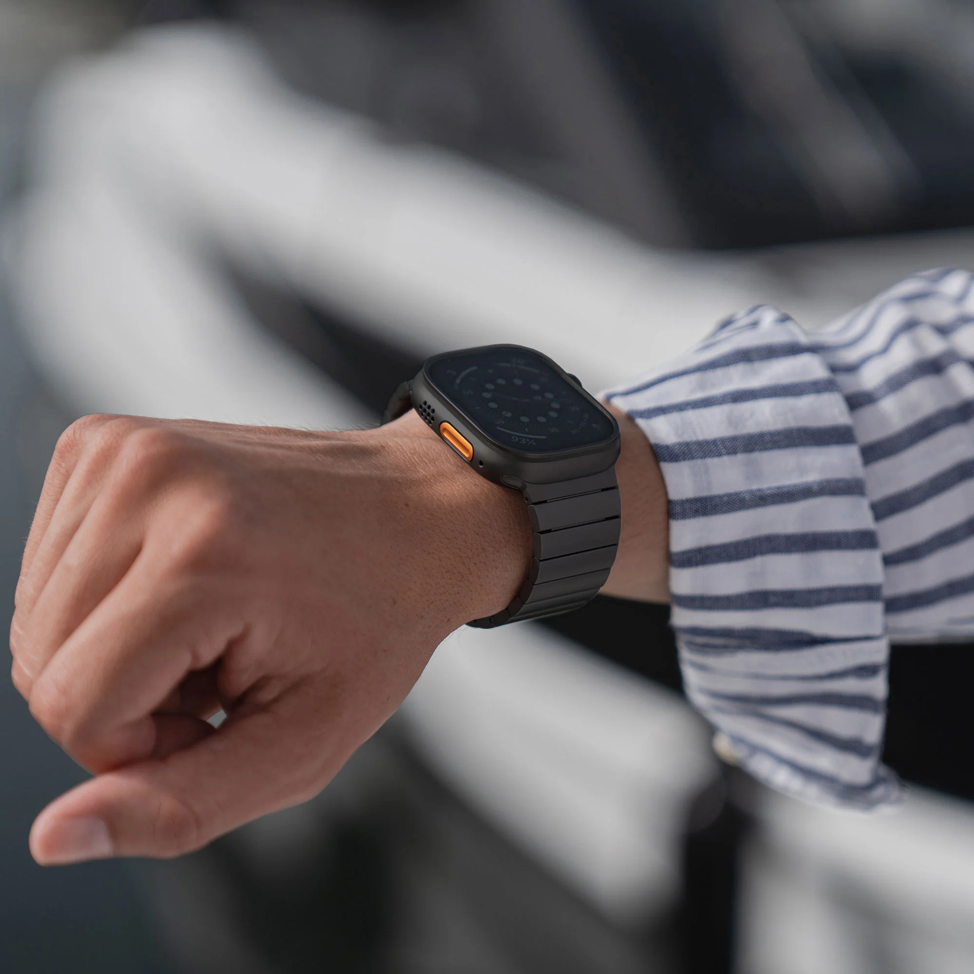 arktisband Apple Watch Ultra Titanarmband "Phantom" - Image 15