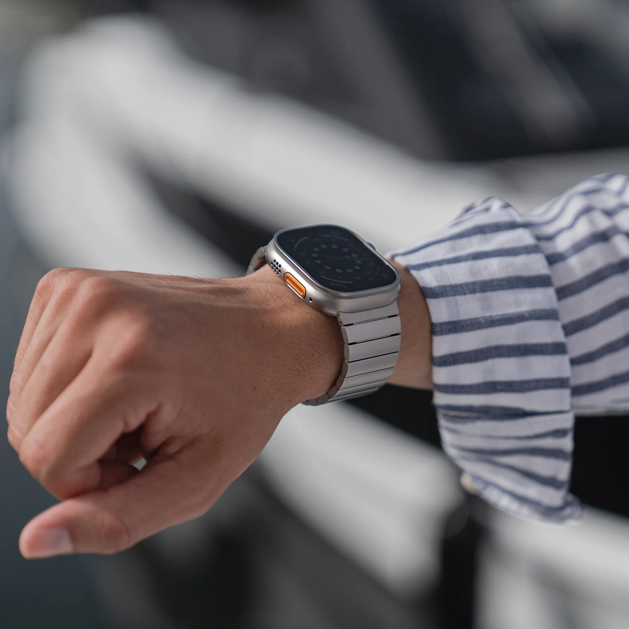 arktisband Apple Watch Ultra Titanarmband "Phantom" - Image 7