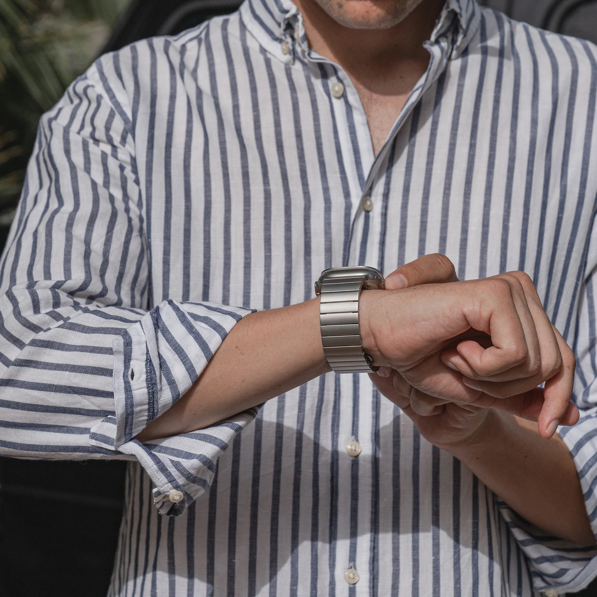 arktisband Apple Watch Ultra Titanarmband "Phantom" - Image 9