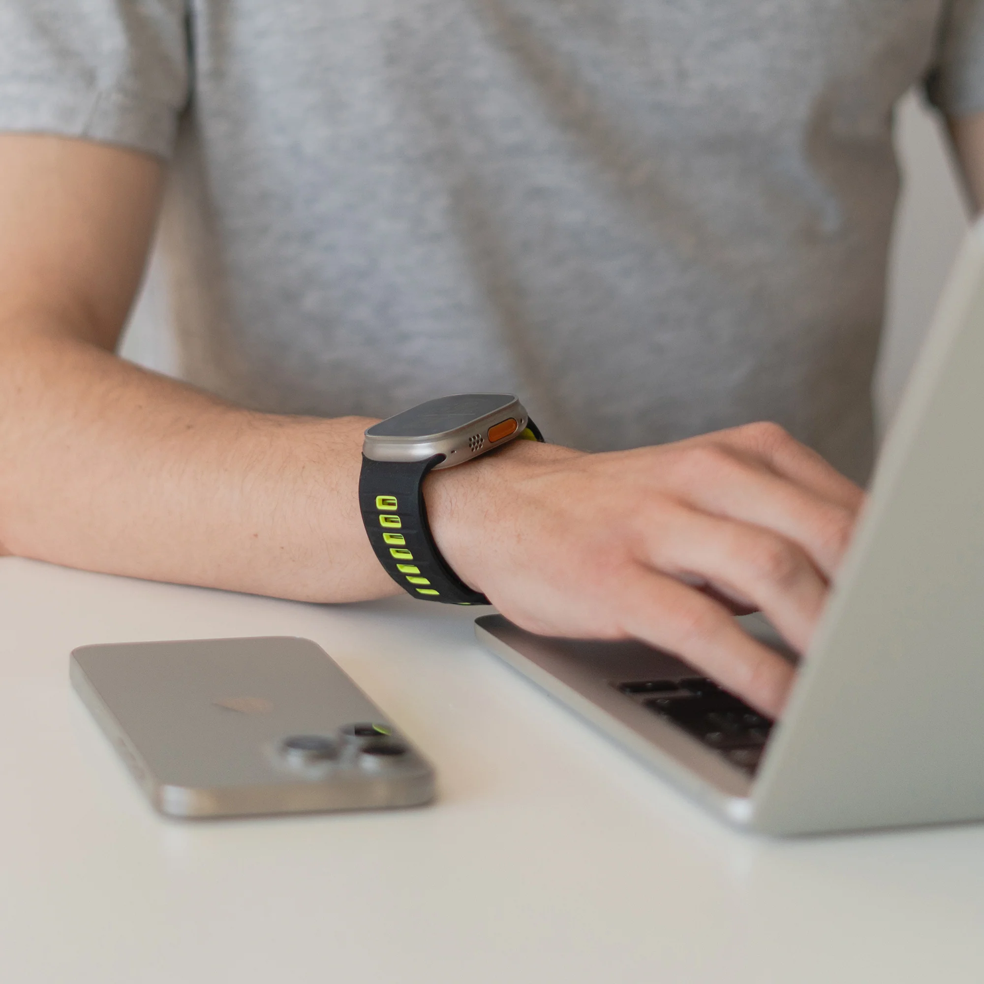arktisband Apple Watch Silikonarmband „Runner“ - Image 28