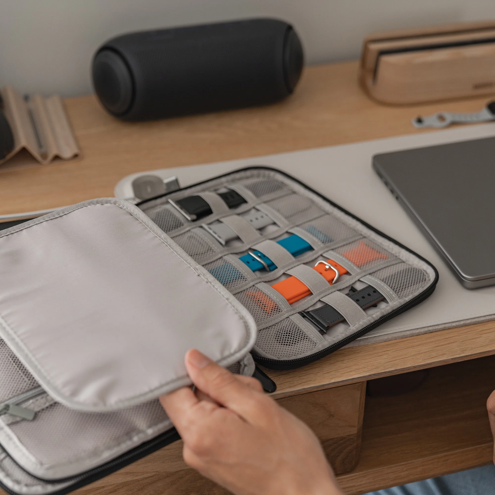 arktisband Kleine Reisetasche für Apple Watch Armbänder & Zubehör - Image 4