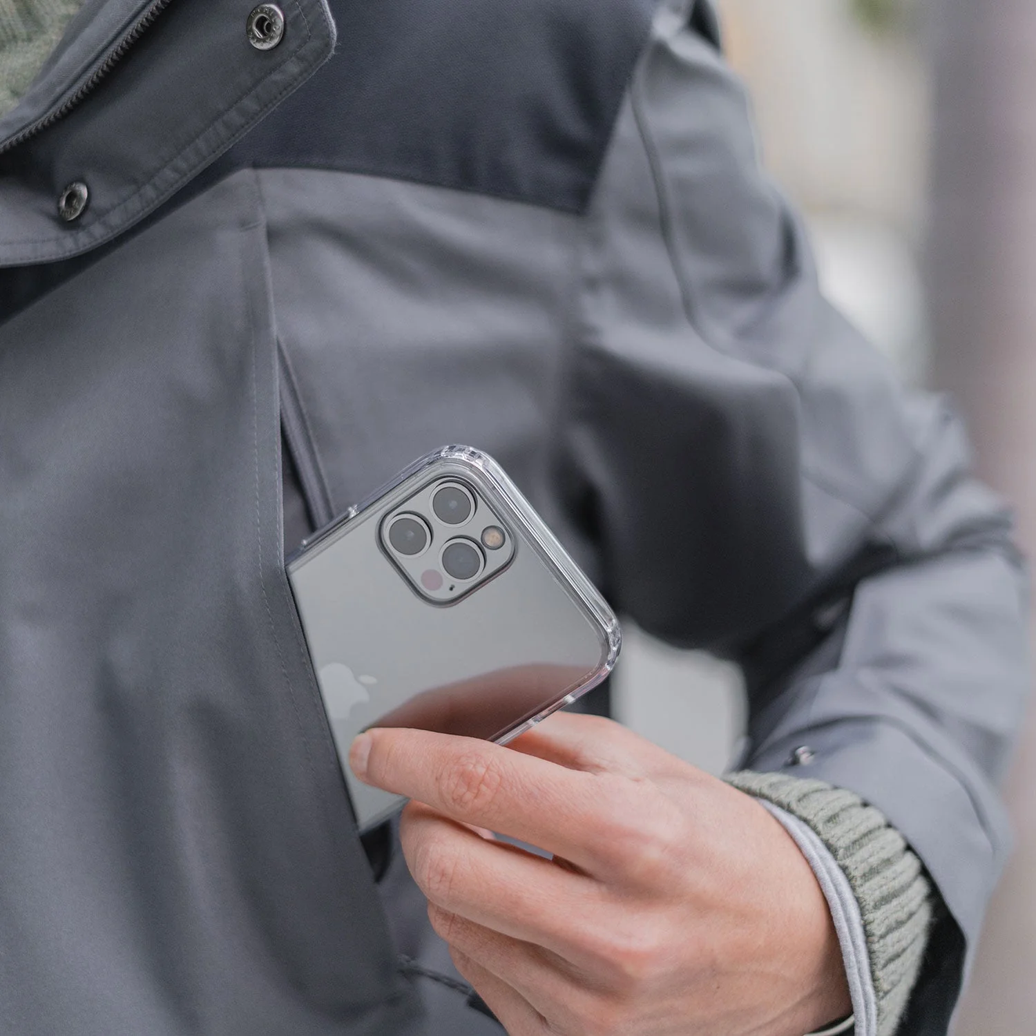 ArktisPRO iPhone 14 ULTRA HYBRID Case - Image 6
