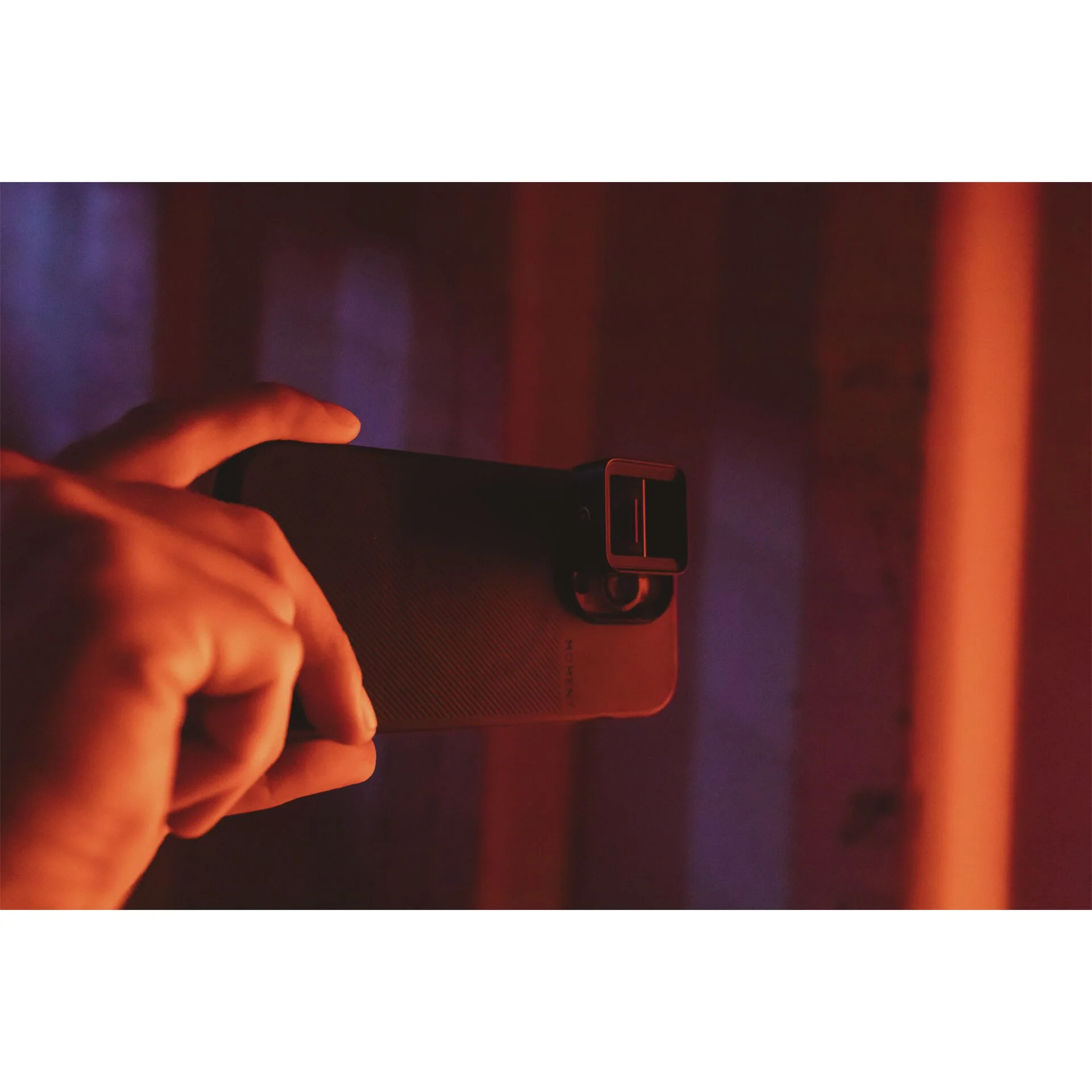 Moment 1.33x Anamorphic Lens T-Series - Image 6