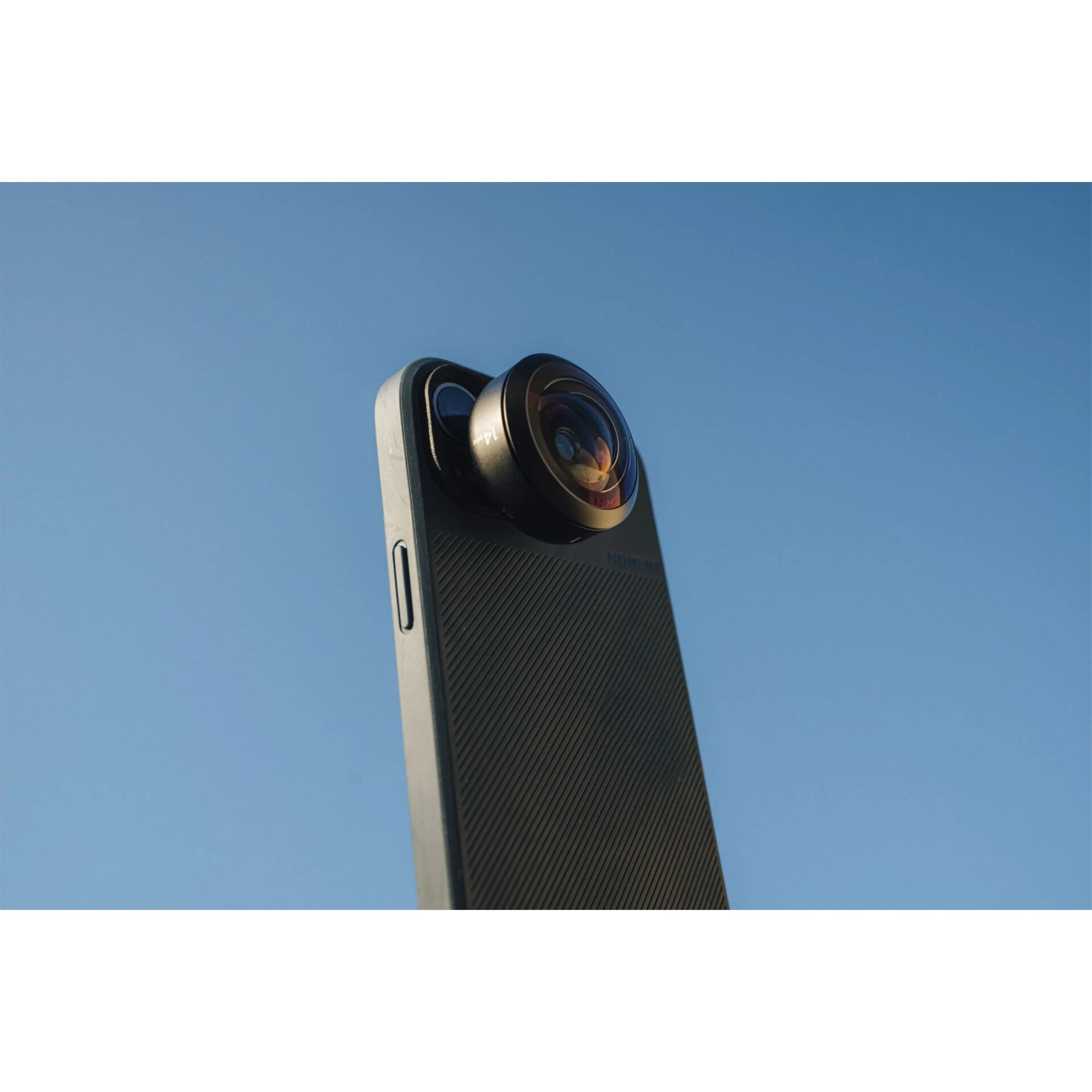 Moment 14mm Fisheye  Lens - T-Series - Image 5