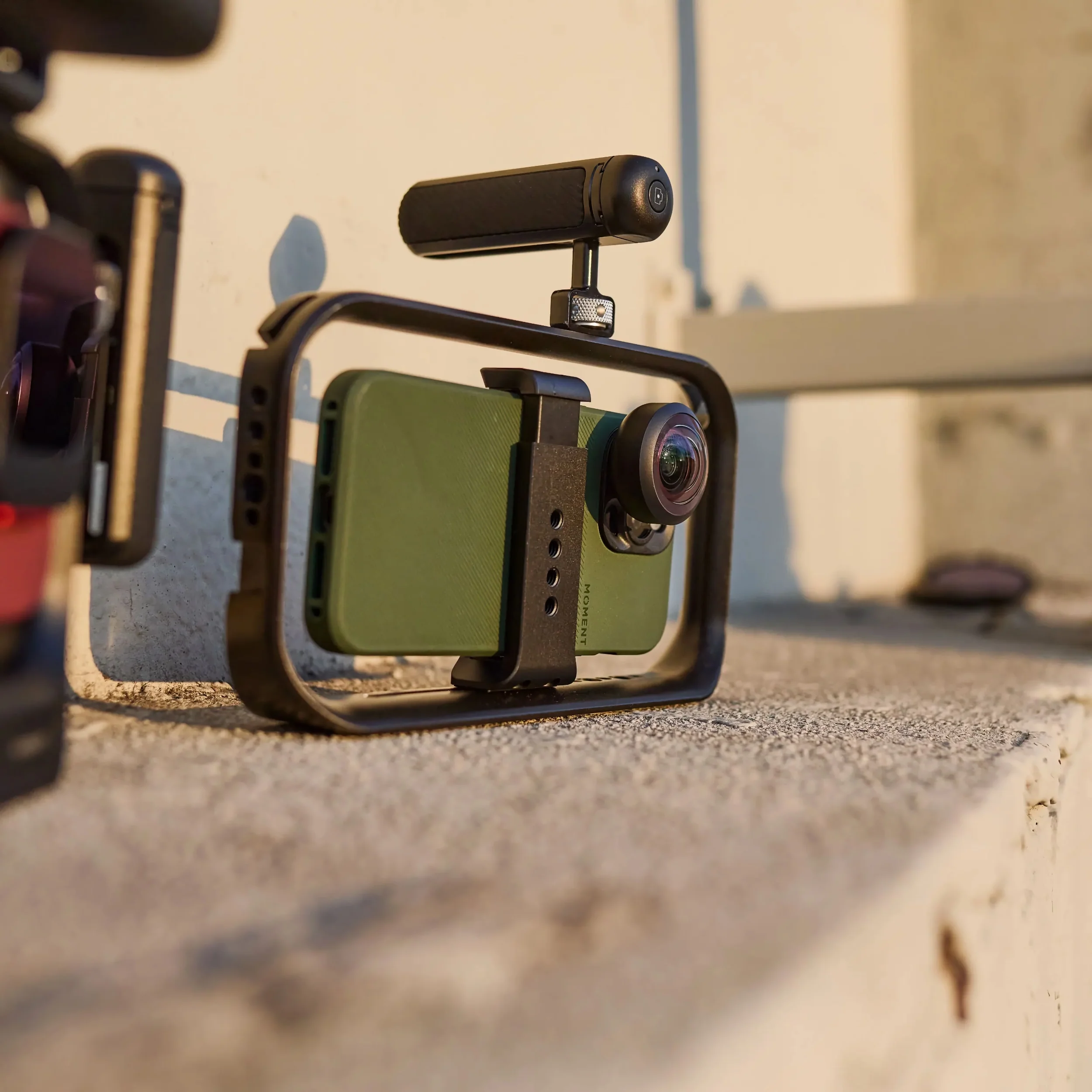 Moment Basecage - Fast and Light Mobile Cage - Image 3