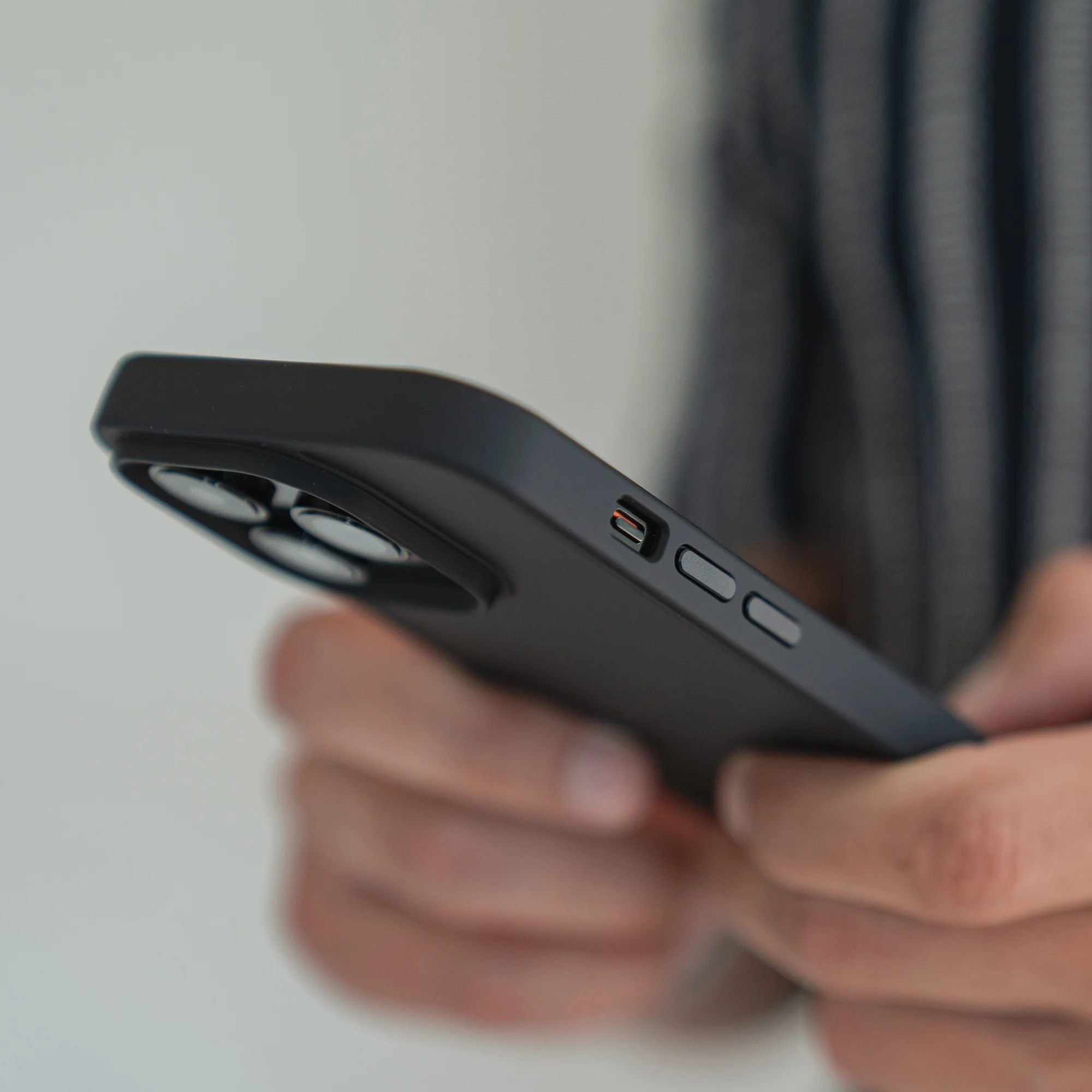 MR PROTECT iPhone 13 Pro Case Matt - Image 66