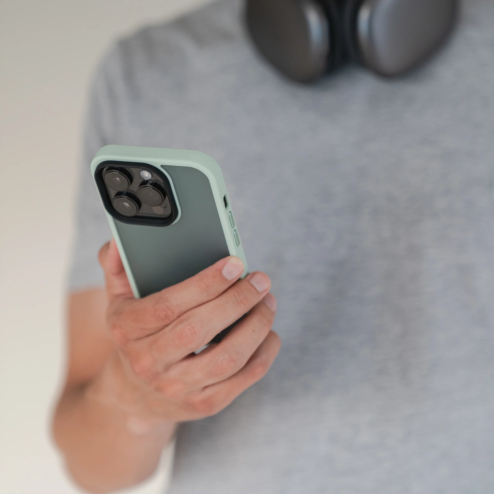 MR PROTECT iPhone 15 Case Matt - Image 21