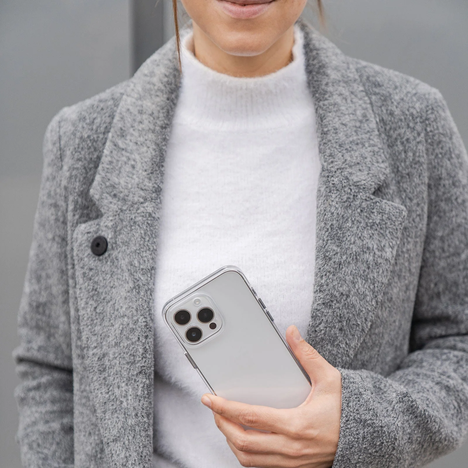 MR PROTECT iPhone 15 Pro CLEAR Case - Image 9